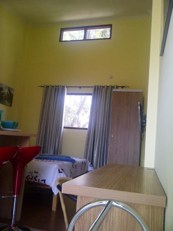 Makassar Breeze Place Residence Room photo