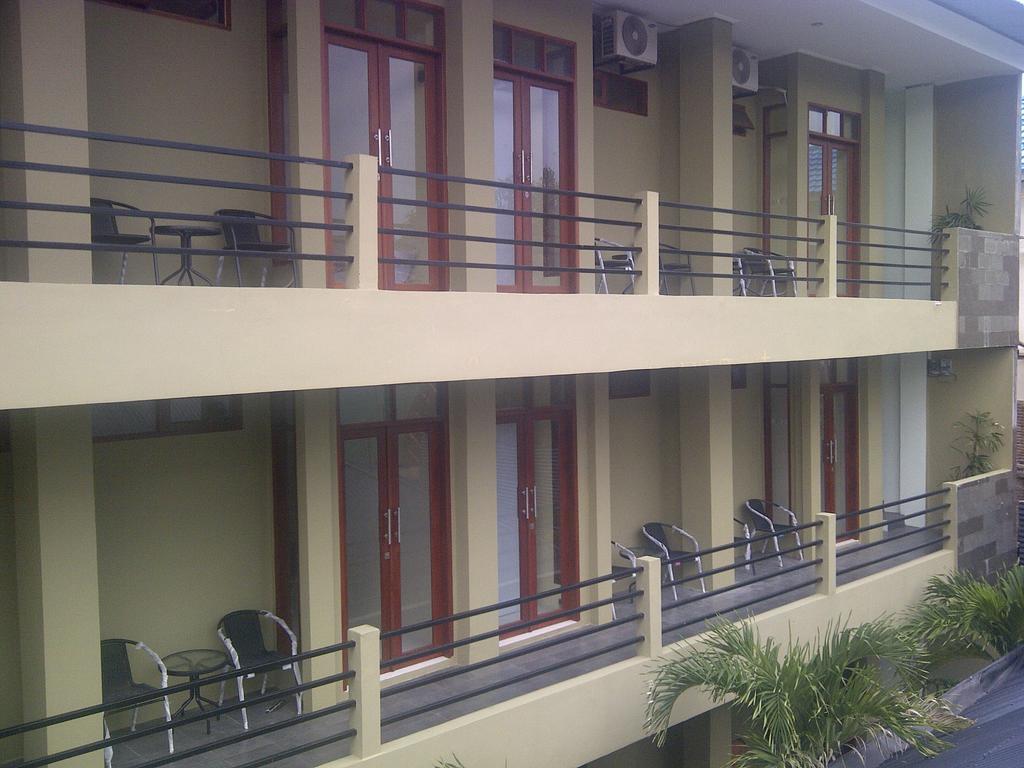 Makassar Breeze Place Residence Exterior photo